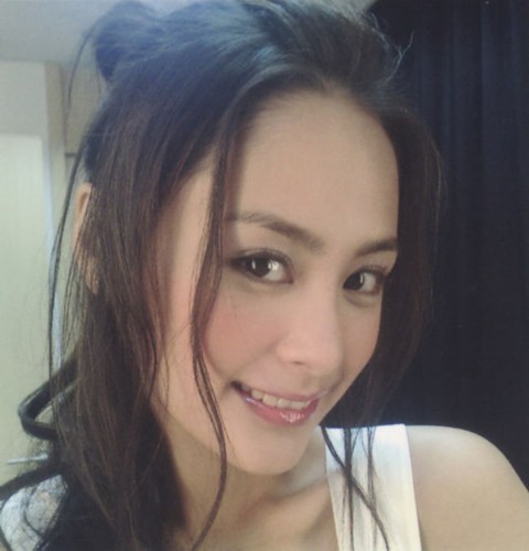 158cm女星真相:矮个女王手握高个圈通行证 158cm女星真相:矮个女王手握高个圈通行证